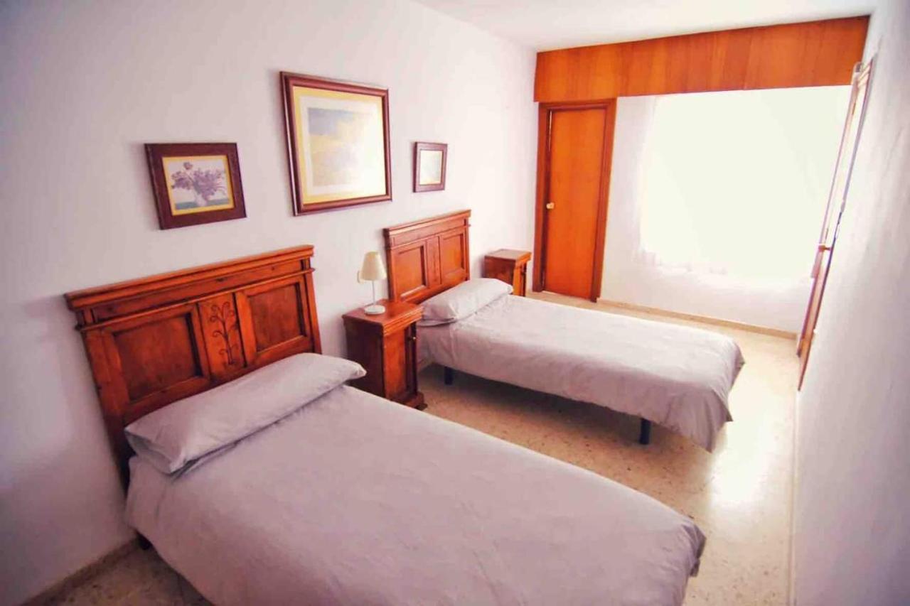 Casa Rural “Ca Robert” Callosa d'en Sarria Bagian luar foto